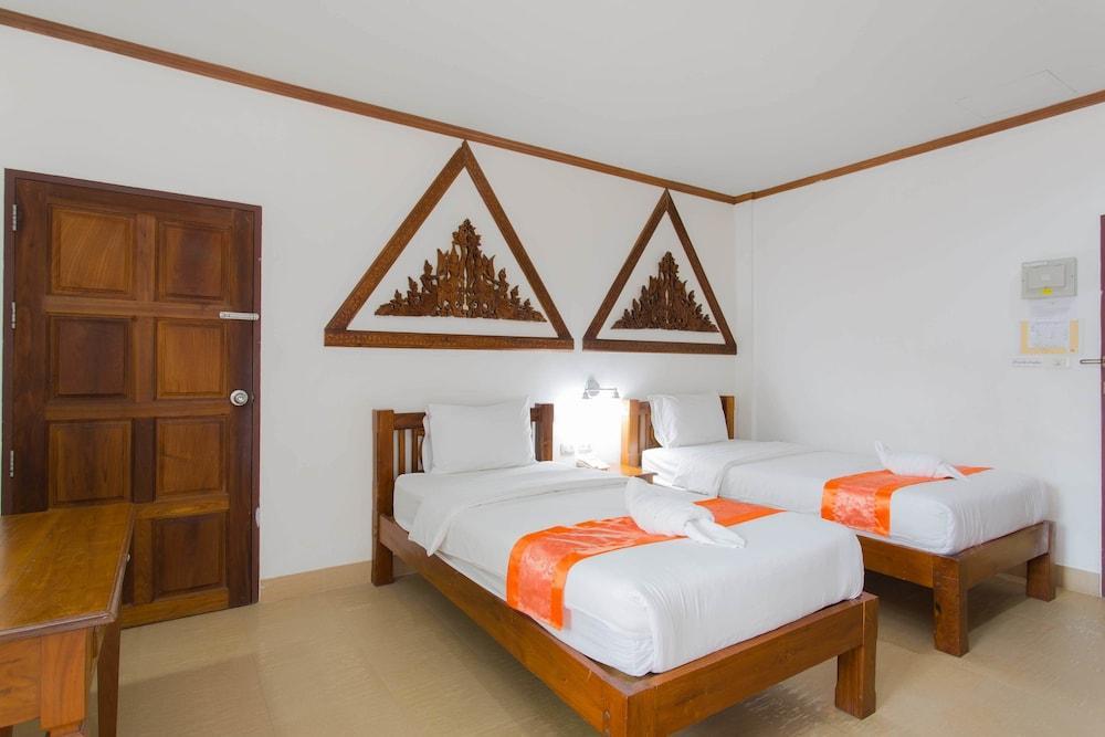 Onnicha Hotel Ratsada Экстерьер фото