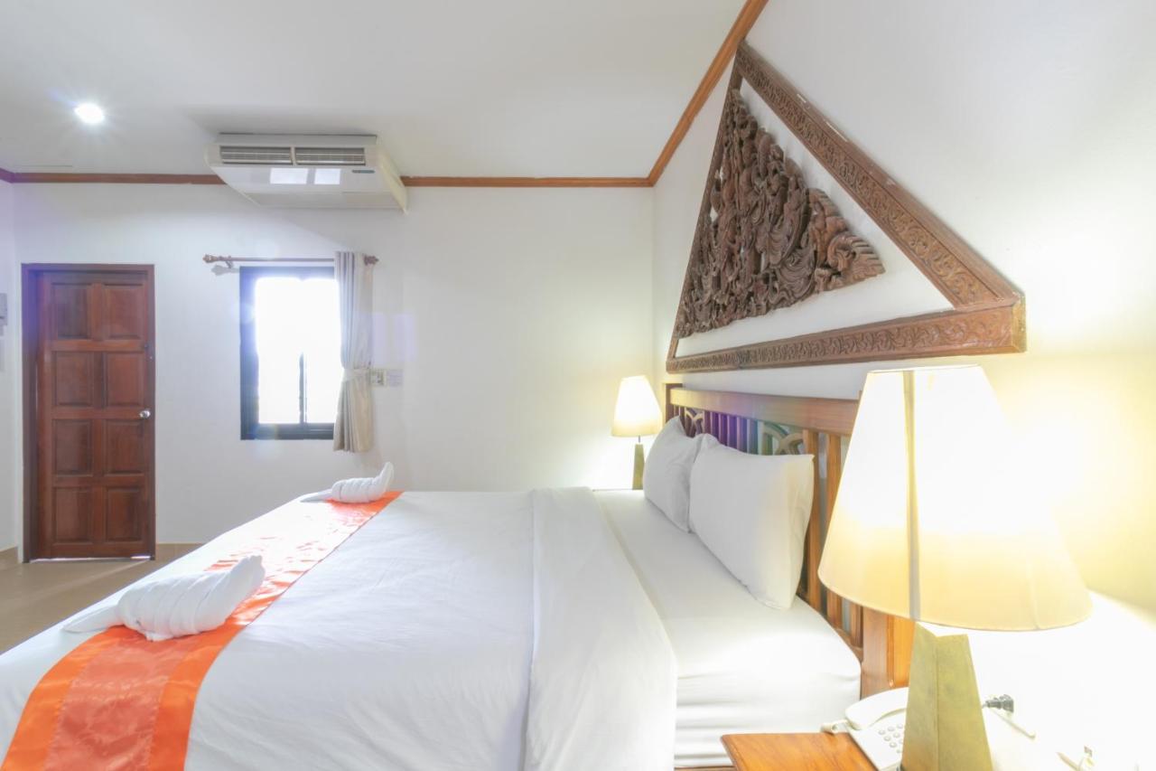 Onnicha Hotel Ratsada Экстерьер фото