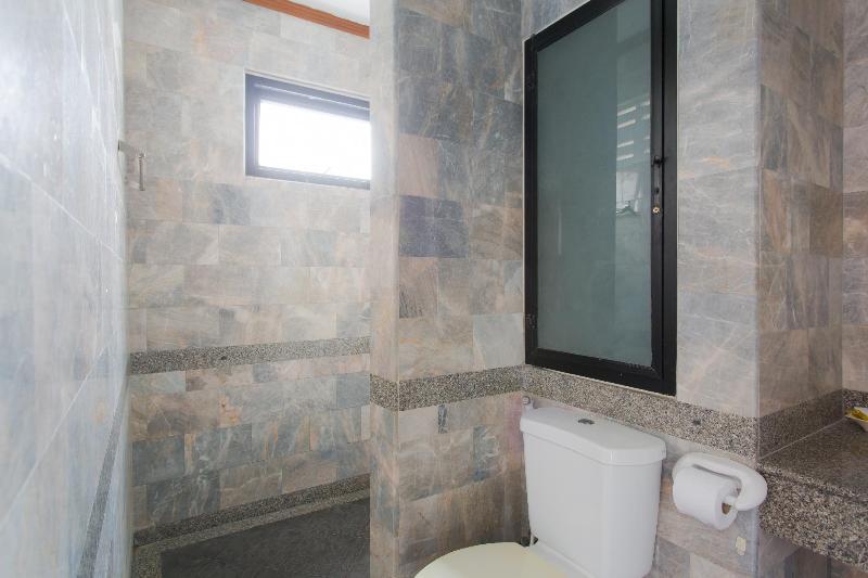 Onnicha Hotel Ratsada Экстерьер фото